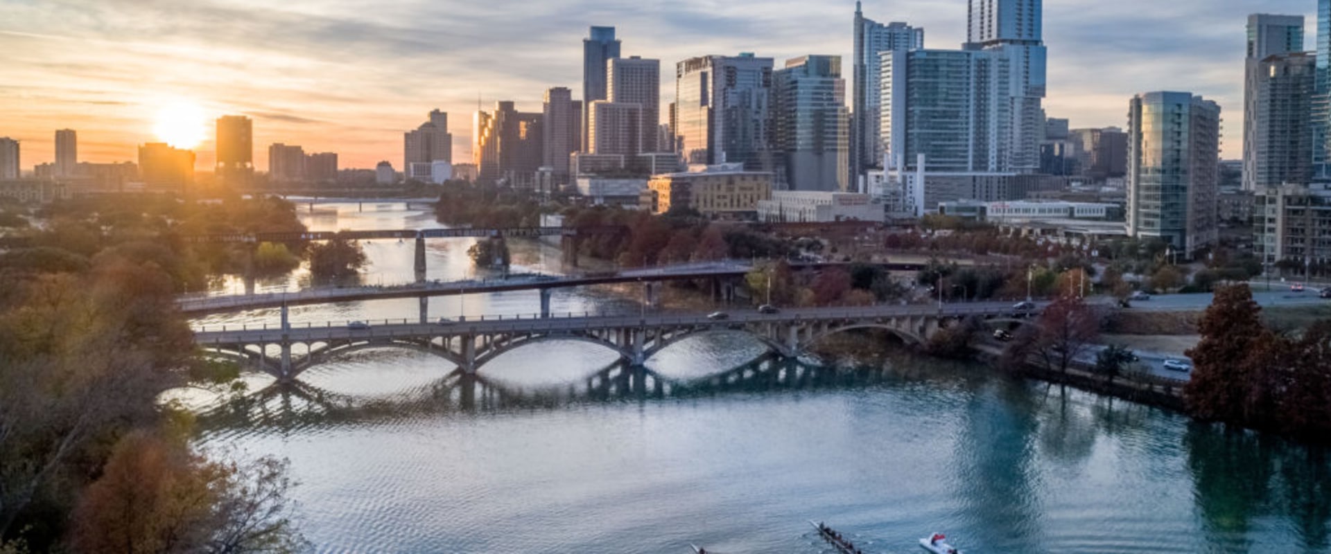 The Allure of Austin: Exploring the Thriving Economy and Unique Culture of the Capital of Texas